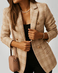 Blazer Femme Ajusté Élégant au Style Sophistiqué 3 - Mode Lumière