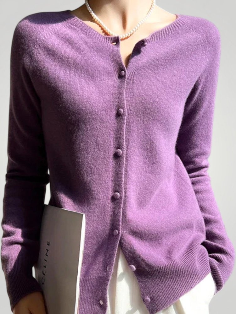 Cardigan Élégant en Laine Douce 7 - Mode Lumière