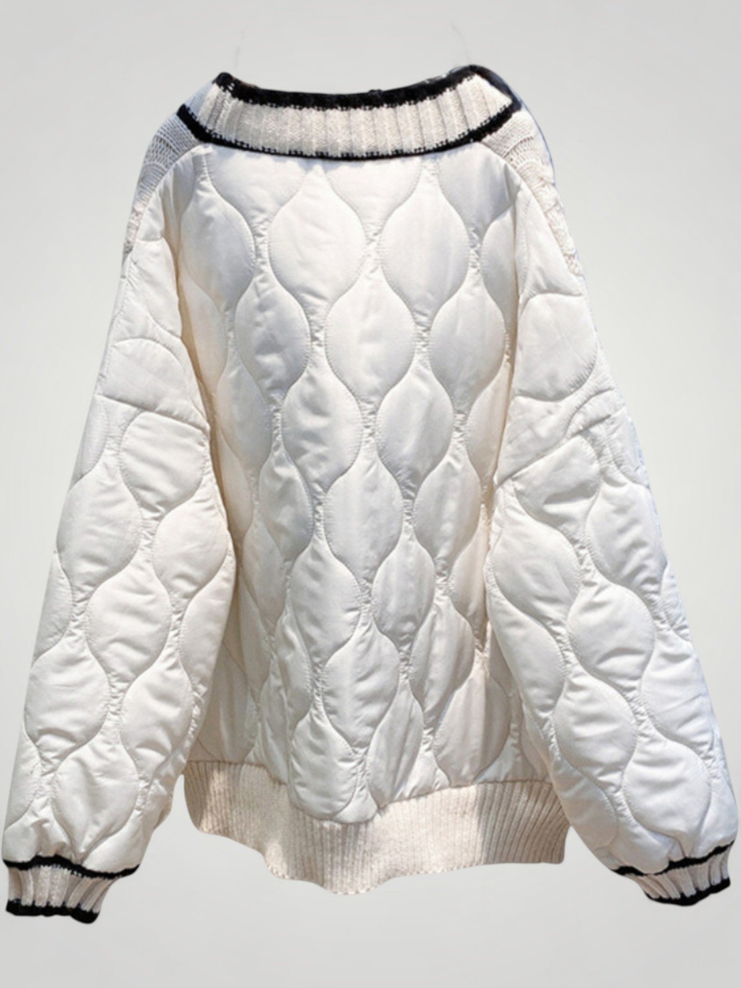 Cardigan Élégant et Confortable