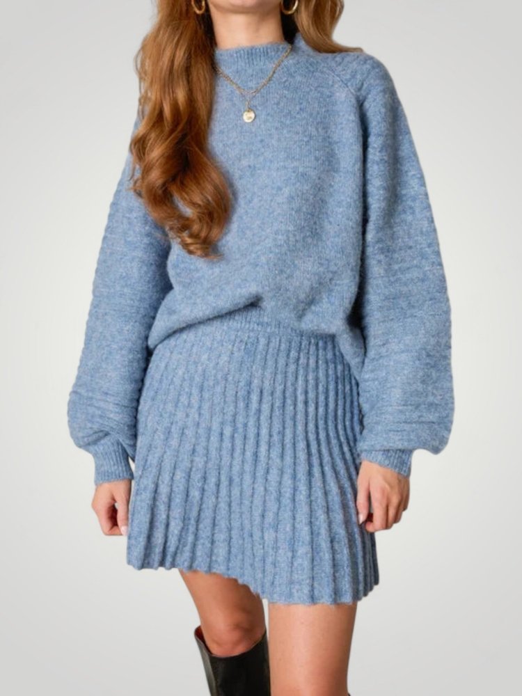 Ensemble Femme Élégant en Tricot avec Jupe Plissée