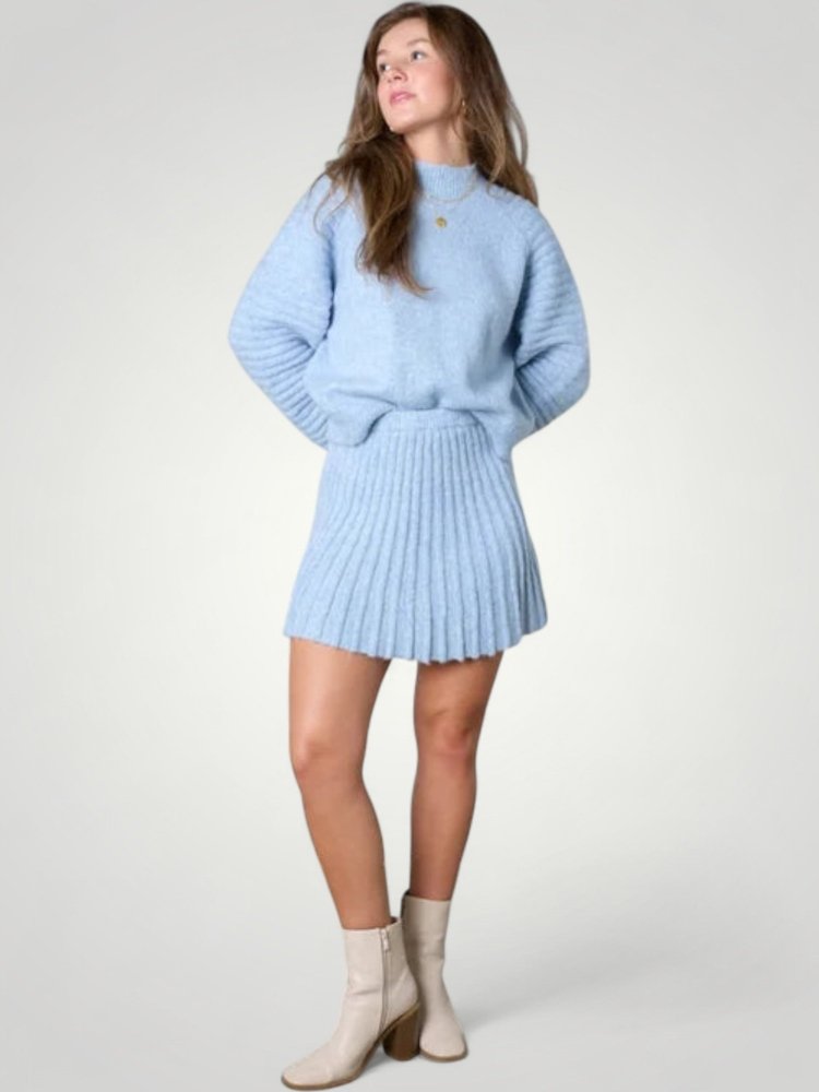 Ensemble Femme Élégant en Tricot avec Jupe Plissée