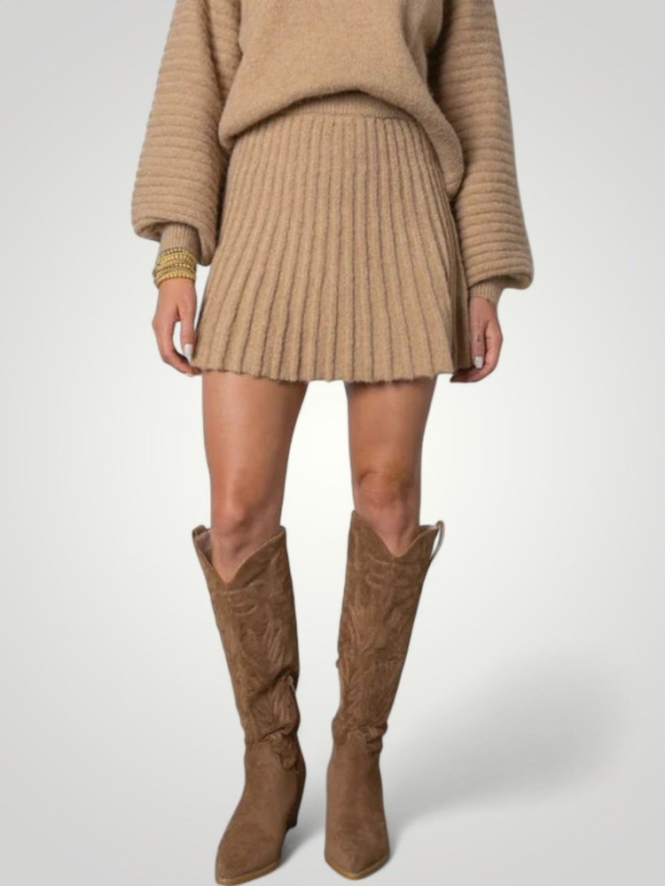Ensemble Femme Élégant en Tricot avec Jupe Plissée