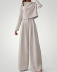 Ensemble Femme Élégant et Confortable avec Pantalon Large et Chemisier 6 - Mode Lumière