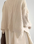 Pull Doux à Demi - Décolleté Élégant 2 - Mode Lumière