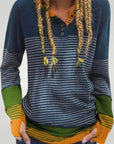 Pull Rayé Élégant au Détail Chic 1 - Mode Lumière
