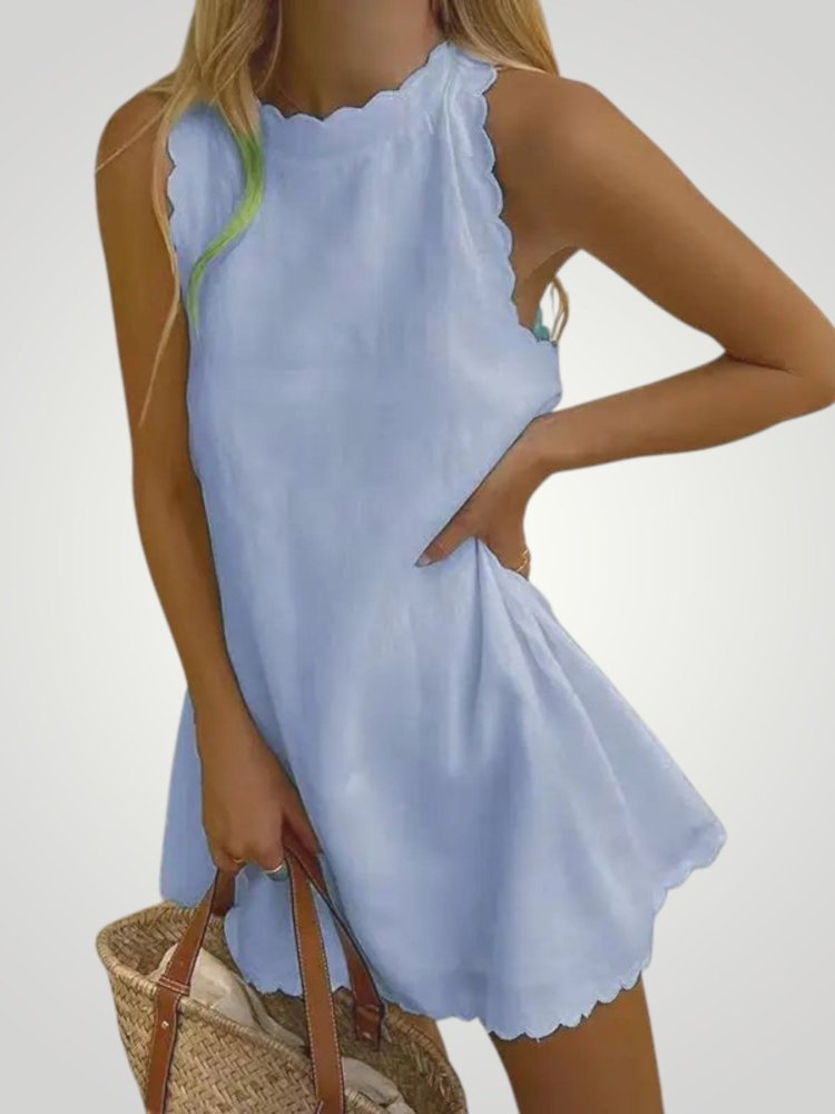 Robe Courte Femme Élégante et Flatteuse
