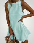 Robe Courte Femme Élégante et Flatteuse
