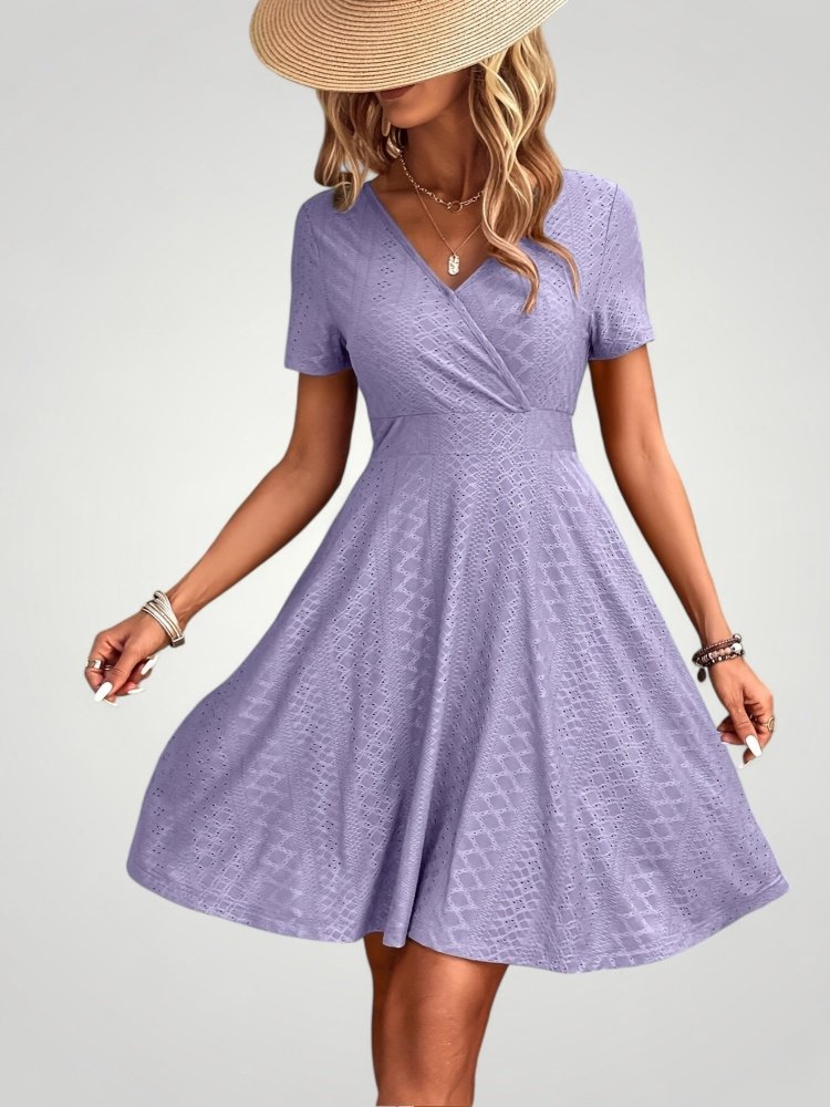 Robe d’Été Femme Élégante à Col V Évasée