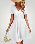Robe d’Été Femme Élégante à Col V Évasée