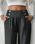 Pantalons Élégants au Style Contemporain 6