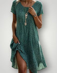 Robe Courte Femme Blanche Élégante et Confortable 2