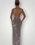 Robe Élégante au Style Lumineux 5