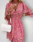 Robe Fleurie Élégante et Confortable 0