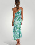 Robe Fleurie Élégante et Confortable 7