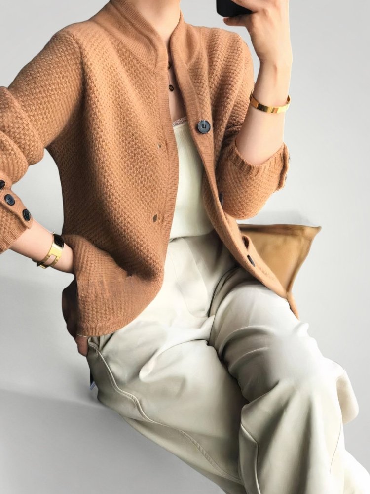 Cardigan Élégant en Cachemire Doux 2 - Mode Lumière