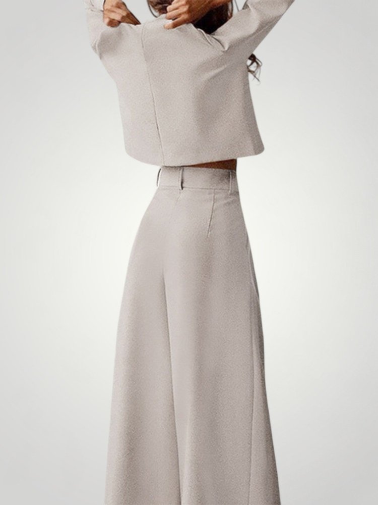 Ensemble Femme Élégant et Confortable avec Pantalon Large et Chemisier 5 - Mode Lumière