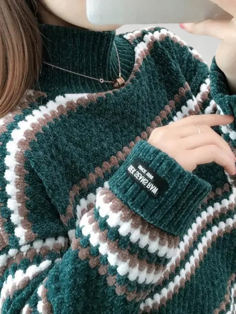 Pull à Col Montant Doux et Confortable 2 - Mode Lumière