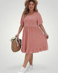 Robe Bohème Femme Élégante avec Détails Dentelle