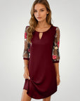 Robe Courte Femme Élégante avec Manches Transparentes