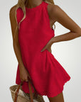 Robe Courte Femme Élégante et Flatteuse