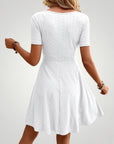 Robe d’Été Femme Élégante à Col V Évasée