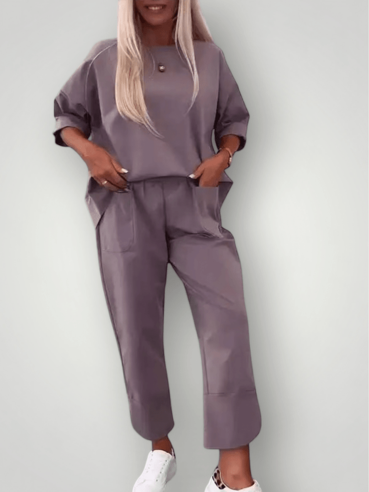 Ensemble Jogging Femme Confortable et Élégant 4