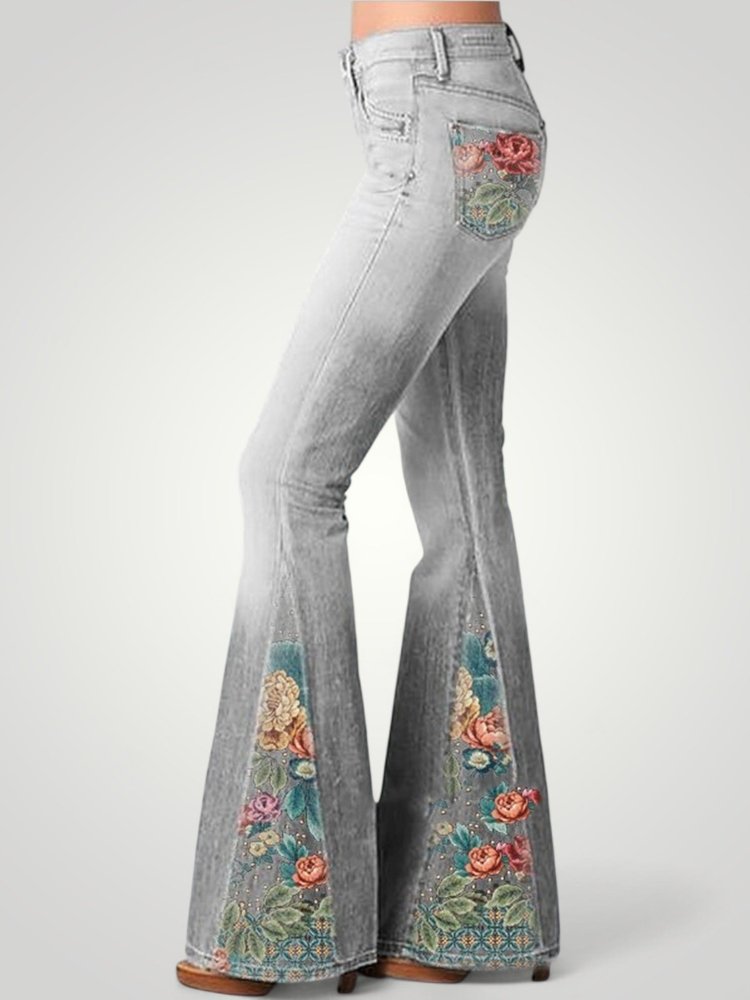 Jeans Femme Flare au Style Vintage Chic 2 - Mode Lumière