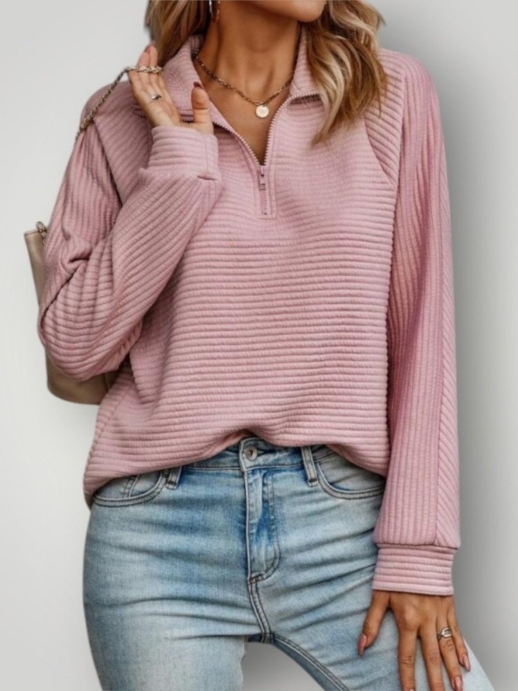 Pull Élégant Femme au Style Raffiné 0