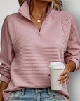 Pull Élégant Femme au Style Raffiné 2