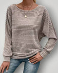 Pull Femme Moderne au Style Élégant 0