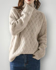 Pull Tricoté Élégant et Confortable 0