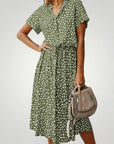 Robe d'Été Midi Chic et Flatteuse 4 - Mode Lumière