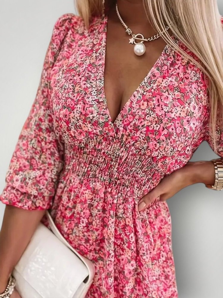 Robe Fleurie Élégante et Confortable 1
