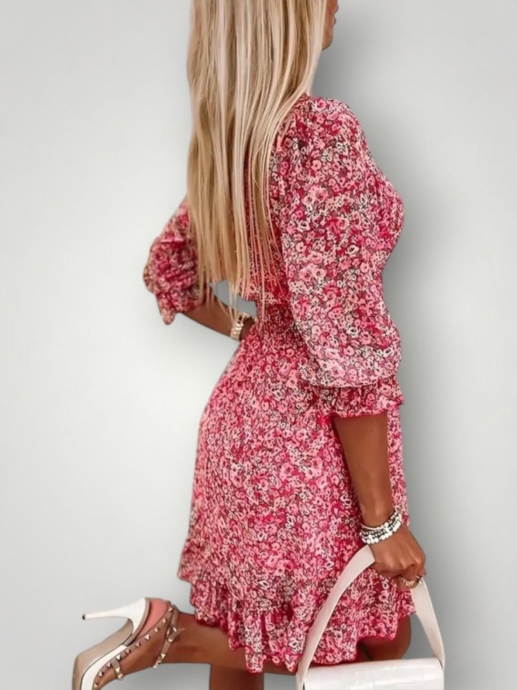 Robe Fleurie Élégante et Confortable 2
