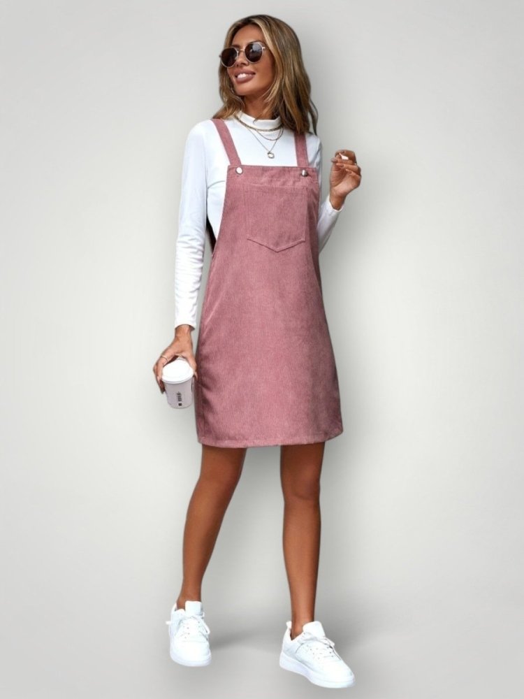 Robe Pinafore Élégante et Confortable 2