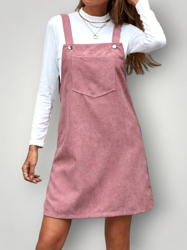 Robe Pinafore Élégante et Confortable 4